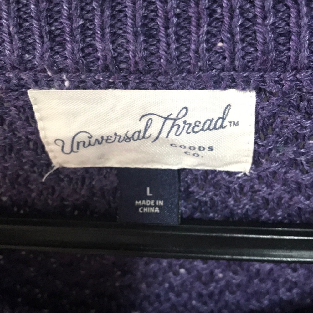 Universal Thread - Picture 2 of 2